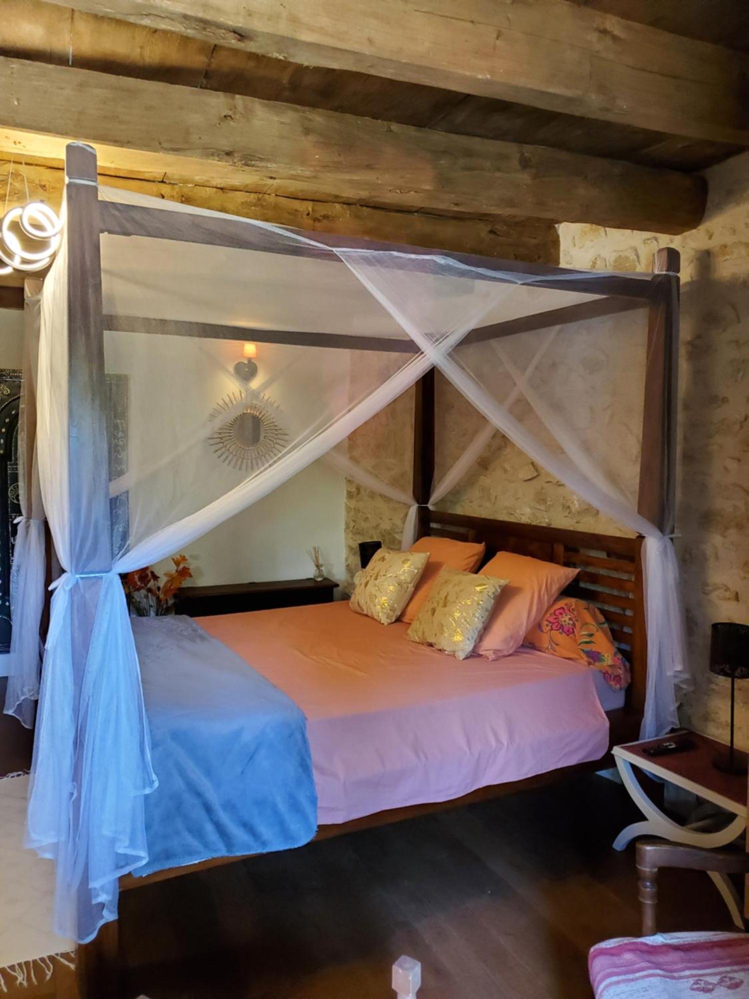 Chez Karine Bed & Breakfast Ceyzerieu Exterior photo